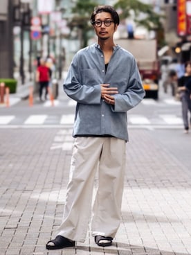 「EDIFICE（エディフィス）のアイテム（その他パンツ）」を使った、EDIFICE OFFICIALさん（メンズ・178cm）の秋コーディネート