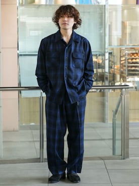 「PENDLETON（ペンドルトン）のアイテム（パンツ）」を使った、EDIFICE OFFICIALさん（メンズ・169cm）の秋コーディネート