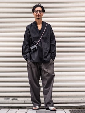 「EDIFICE（エディフィス）のアイテム（その他パンツ）」を使った、EDIFICE OFFICIALさん（メンズ・178cm）の夏コーディネート