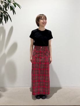 「fig Ｌondon（フィグロンドン）のKitty skirt（スカート、レッド系）」を使った、アトリエドゥサボンさん（レディース・156cm）の夏コーディネート