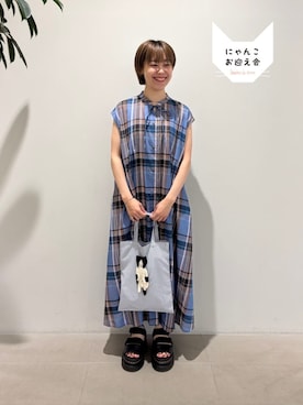 「l'atelier du savon（アトリエドサボン）のさらさらマドラスチェック リボンワンピース（ワンピース、ブルー系）」を使った、アトリエドゥサボンさん（レディース・156cm）の夏コーディネート