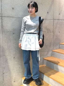 「fig Ｌondon（フィグロンドン）のDAILY rib cardigan（カーディガン/ボレロ、グレー系）」を使った、アトリエドゥサボンさん（レディース・153cm）の春コーディネート