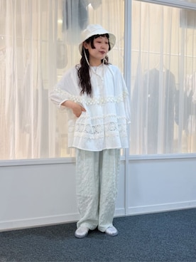 「l'atelier du savon（アトリエドサボン）のつぎはぎレース　パッチワークブラウス（シャツ/ブラウス、ブラック系）」を使った、アトリエドゥサボンさん（レディース・150cm）の夏コーディネート