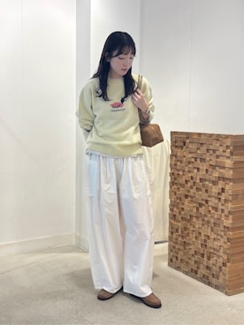 「I am I in fact...（アイアムアイインファクト）のSUSIE PANTS（その他パンツ、ホワイト系）」を使った、アトリエドゥサボンさん（レディース・155cm）の秋コーディネート