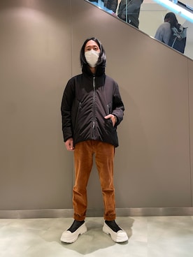 「機能性素材」｜「アイテム（ブルゾン）」を使った、おかださん（メンズ・175cm）の冬コーディネート