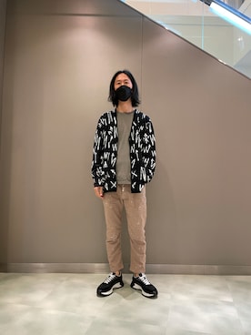 「DSQUARED2（ディースクエアード）のアイテム（シューズ）」を使った、おかださん（メンズ・175cm）の秋コーディネート