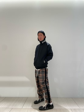 「Lucien Pellat-Finet（ルシアンペラフィネ）のアイテム（キャップ）」を使った、おかださん（メンズ・176cm）の秋コーディネート
