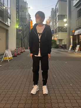 「P.M.D.S.（ピー エム ディー エス）のアイテム（トップス）」を使った、yoshiaki matsufujiさん（メンズ・165cm）の冬コーディネート