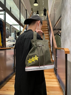 「OKERU（オケル）のアイテム」を使った、yoshiaki matsufujiさん（メンズ・165cm）の夏コーディネート