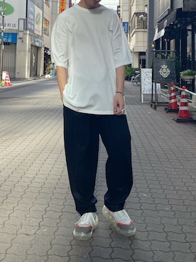 「ROYAL FLASH（ロイヤルフラッシュ）のアイテム（スニーカー）」を使った、yoshiaki matsufujiさん（メンズ・165cm）の夏コーディネート