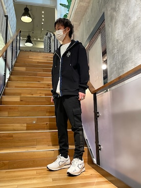 「roarguns（ロアーガンズ）のアイテム」を使った、yoshiaki matsufujiさん（メンズ・165cm）の冬コーディネート