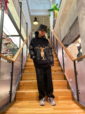 「ROYAL FLASH（ロイヤルフラッシュ）のアイテム（パーカー）」を使った、yoshiaki matsufujiさん（メンズ・165cm）の春コーディネート