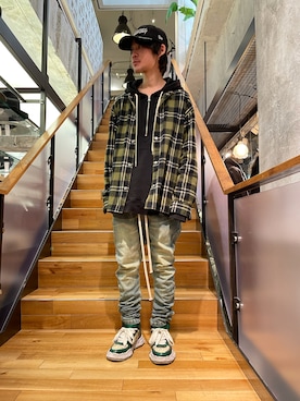 「ROYAL FLASH（ロイヤルフラッシュ）のアイテム（パンツ）」を使った、yoshiaki matsufujiさん（メンズ・165cm）の冬コーディネート