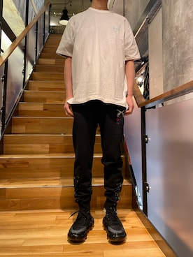 「roarguns（ロアーガンズ）のアイテム」を使った、yoshiaki matsufujiさん（メンズ・165cm）の春コーディネート