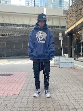 「ROYAL FLASH（ロイヤルフラッシュ）のアイテム（パーカー）」を使った、yoshiaki matsufujiさん（メンズ・165cm）の冬コーディネート