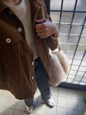 「アイテム（スラックス、ブラック系）」を使った、zakkaloveさん（レディース・162cm）の秋コーディネート