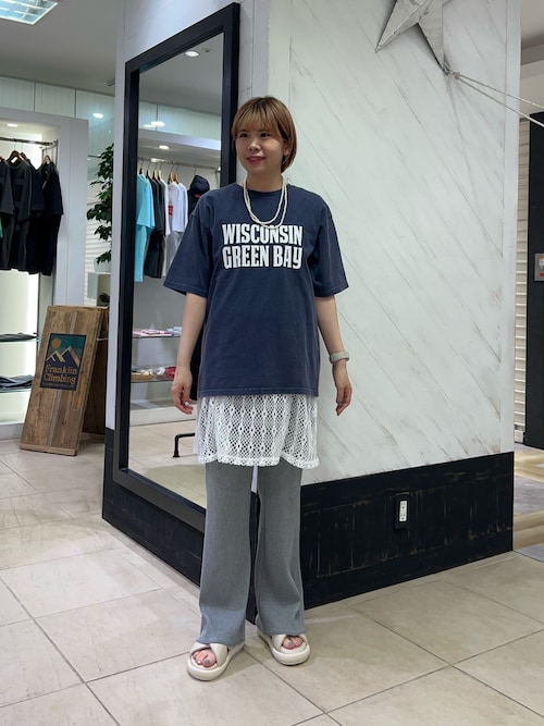 【UNISEX】アシッドウォッシュ加工ロゴTEE