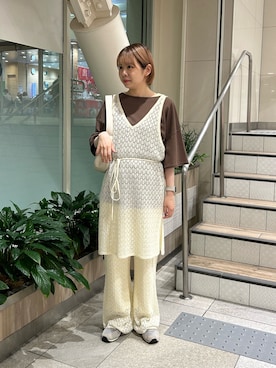 「シアートップス」｜「アイテム（Tシャツ/カットソー、ブラウン系）」を使った、manaさん（レディース・159cm）の夏コーディネート