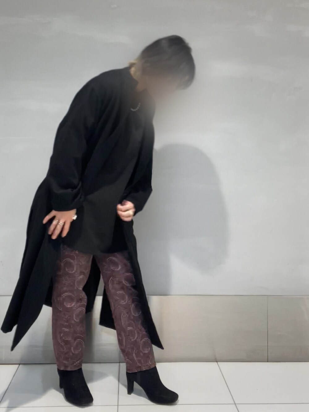 「ブーツ、黒、ZARA、ショートブーツ、ノーカラーコート、ペイズリー、低身長、今日のコーデ、スクエアトゥ」｜「ZARAのアイテム（パンツ、パープル系）」を使った、smzさん（レディース・155cm）の秋コーディネートの1枚目の写真