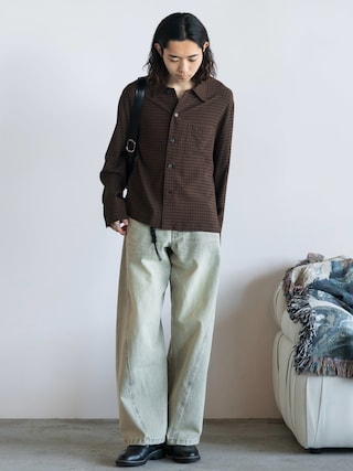 「WYM LIDNM(ウィム バイ リドム)のVINTAGE WASHED CURVED DENIM(デニムパンツ)」を使った、れいたさん(メンズ・167cm)の春コーディネート