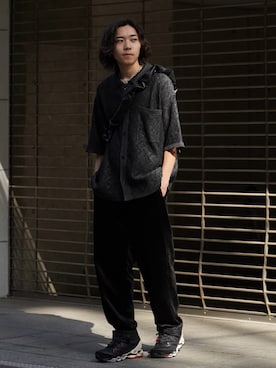 「Graphpaper（グラフペーパー）のアイテム（シューズ）」を使った、れいたさん（メンズ・167cm）の春コーディネート