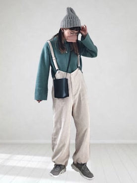 「RODE SKO」｜「アイテム（スニーカー）」を使った、UMiSatoさん（レディース・163cm）の冬コーディネート