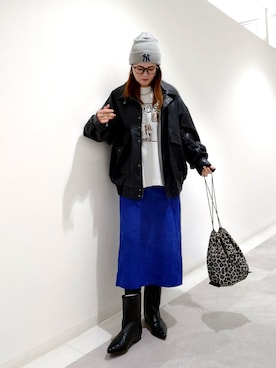 「アイテム（ブルゾン）」を使った、UMiSatoさん（レディース・163cm）の秋コーディネート