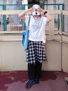 「アイテム（キャップ）」を使った、UMiSatoさん（レディース・163cm）の夏コーディネート