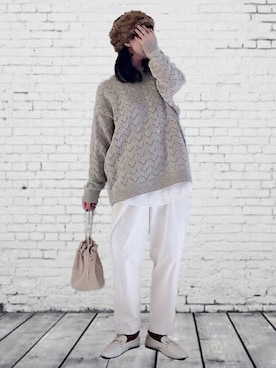 「AmbreNeige」｜「アイテム（帽子）」を使った、UMiSatoさん（レディース・163cm）の秋コーディネート