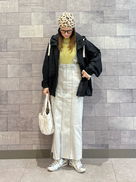 「アイテム（マウンテンパーカー）」を使った、UMiSatoさん（レディース・163cm）の秋コーディネート