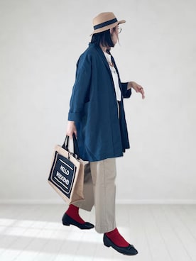 「カラーソックス」｜「アイテム（その他アウター）」を使った、UMiSatoさん（レディース・163cm）の春コーディネート