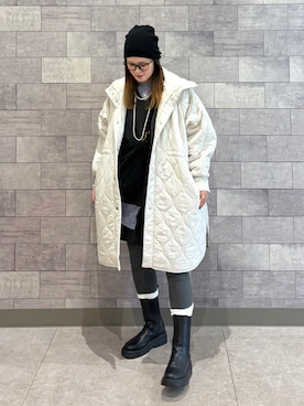 「アイテム（ダウンジャケット/コート）」を使った、UMiSatoさん（レディース・163cm）の秋コーディネート