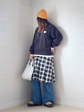 「アイテム（ニットキャップ/ビーニー）」を使った、UMiSatoさん（レディース・163cm）の秋コーディネート