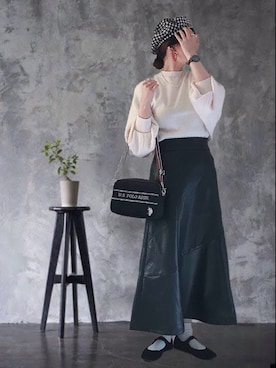 「H&M（エイチ・アンド・エム）のアイテム（ハンチング/ベレー帽）」を使った、UMiSatoさん（レディース・163cm）の秋コーディネート