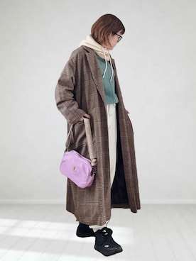「kutir（クティール）のアイテム（チェスターコート）」を使った、UMiSatoさん（レディース・163cm）の冬コーディネート