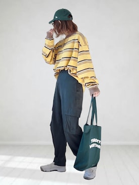 「NO NEED（ノーニード）のアイテム（トップス）」を使った、UMiSatoさん（レディース・163cm）の春コーディネート