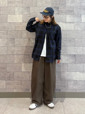 「アイテム（帽子）」を使った、UMiSatoさん（レディース・163cm）の秋コーディネート