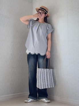 「ikka（イッカ）の【接触冷感】2WAY袖タックプルオーバー（Tシャツ/カットソー、ブルー系）」を使った、UMiSatoさん（レディース・163cm）の夏コーディネート