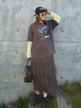 「アイテム（ボストンバッグ）」を使った、UMiSatoさん（レディース・163cm）の秋コーディネート