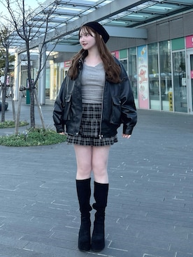 「VIVIAN（ヴィヴィアン）のスクエアトゥ厚底プラットフォームストレッチロングブーツ（ブーツ、ブラック系）」を使った、mayu さん（レディース・155cm）の春コーディネート