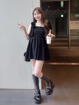 「SLY（スライ）のアイテム」を使った、mayu さん（レディース・155cm）の春コーディネート