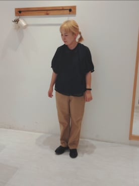 「アイテム（ドレスシューズ、シルバー系）」を使った、Yukiko Katoさん（レディース・158cm）の夏コーディネート