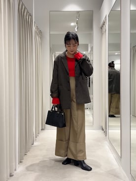 「赤アイテム」｜ナギサさん（レディース・160cm）の秋コーディネート