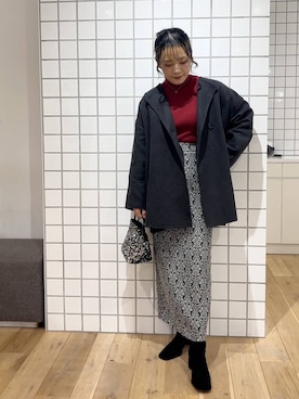 「アイテム（ノーカラーコート）」を使った、ナギサさん（レディース・160cm）の秋コーディネート