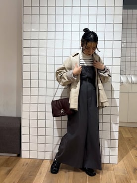 「アイテム（カバーオール）」を使った、ナギサさん（レディース・160cm）の秋コーディネート