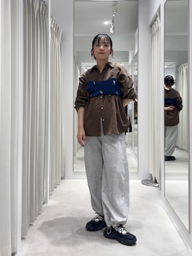 「アイテム（その他トップス）」を使った、ナギサさん（レディース・160cm・20代）の秋コーディネート