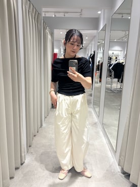 「SENSE OF PLACE by URBAN RESEARCH(センスオブプレイスバイアーバンリサーチ)のコクーンパンツ(その他パンツ、ホワイト系)」を使った、ナギサさん(レディース・160cm)の春コーディネート