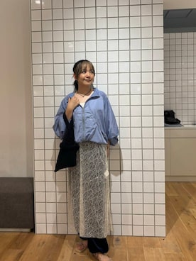 「アイテム（ナイロンジャケット）」を使った、ナギサさん（レディース・160cm）の秋コーディネート