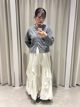 「SMELLY(スメリー)のステンレスカラーボールビーズネックレス(ネックレス、レッド系)」を使った、ナギサさん(レディース・160cm)の春コーディネート