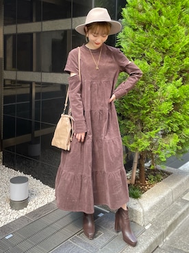 「ISOOK（アイスー）のアイテム（ワンピース/ドレス）」を使った、松尾瞳さん（レディース・157cm）の秋コーディネート